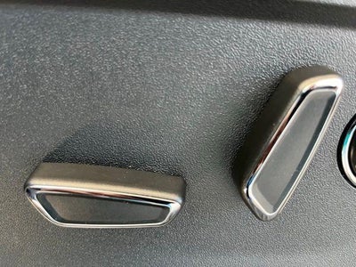 2022 Ford F-150 LARIAT 4WD SuperCrew 5.5' Box