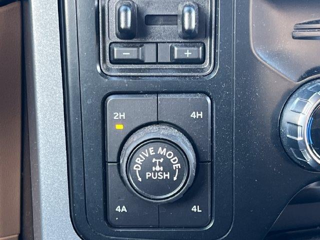 2023 Ford F-150 LARIAT 4WD SuperCrew 5.5' Box