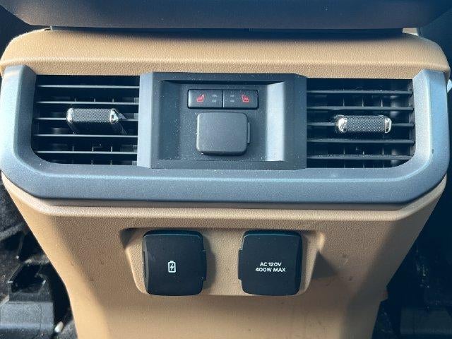 2023 Ford F-150 LARIAT 4WD SuperCrew 5.5' Box
