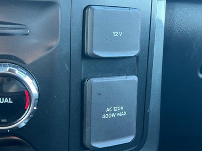 2022 Ford F-150 LARIAT 4WD SuperCrew 5.5' Box