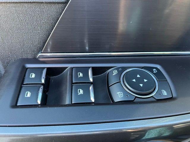 2023 Ford F-150 LARIAT 4WD SuperCrew 5.5' Box