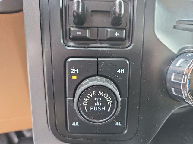 2021 Ford F-150 LARIAT 4WD SuperCrew 5.5' Box