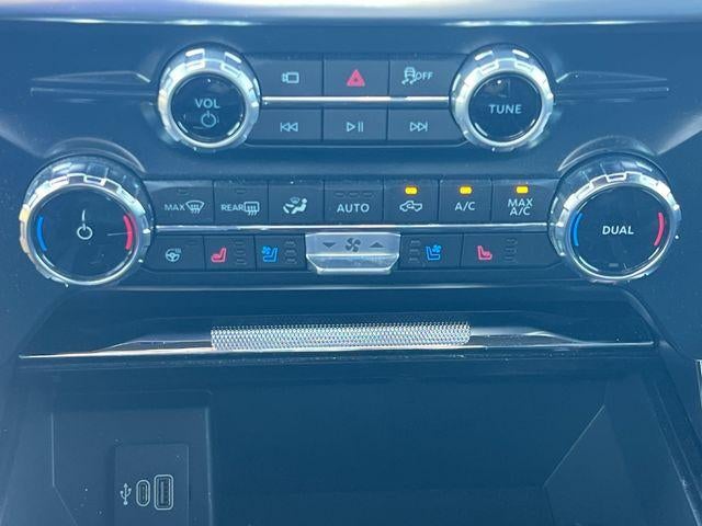 2025 Ford F-150 LARIAT 4WD SuperCrew 5.5' Box
