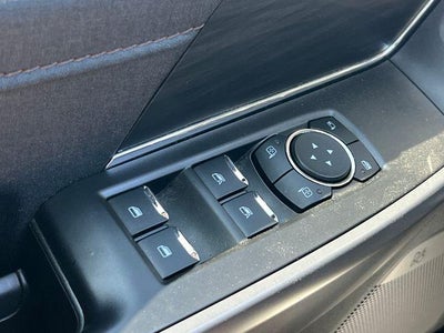2025 Ford F-150 LARIAT 4WD SuperCrew 5.5' Box