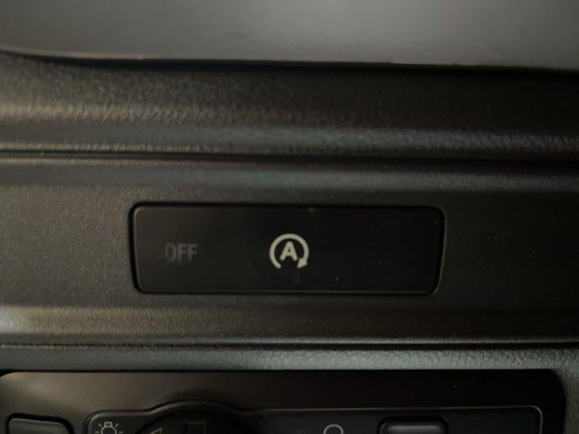 2025 Ford F-150 XL 4WD Reg Cab 8' Box