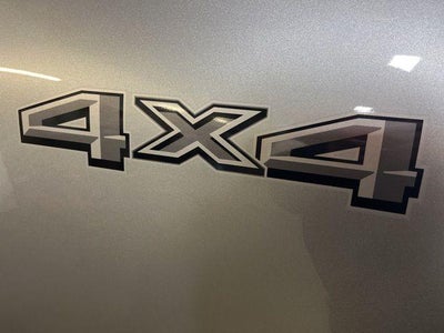 2025 Ford F-150 XL 4WD Reg Cab 8' Box