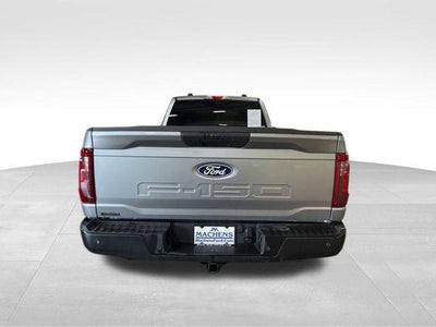 2025 Ford F-150 XL 4WD Reg Cab 8' Box