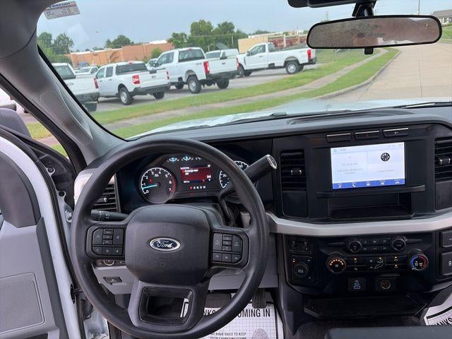 2024 Ford Super Duty F-250 SRW XL 4WD Reg Cab 8' Box