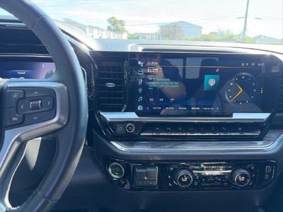 2023 Chevrolet Silverado 1500 Crew Cab Short Box 4-Wheel Drive LTZ