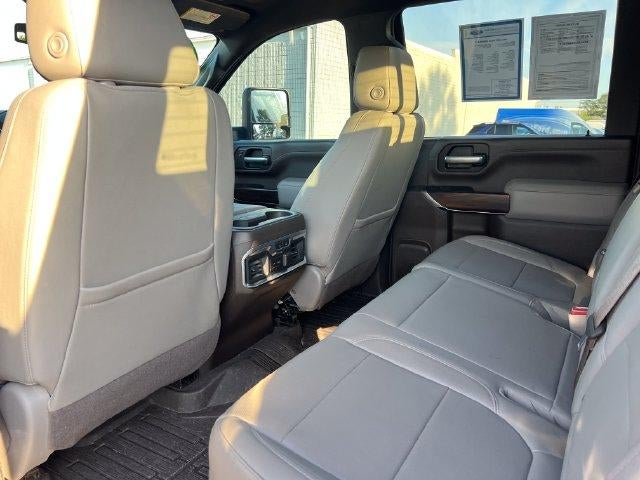 2021 GMC Sierra 2500 HD Crew Cab Standard Box 4-Wheel Drive SLT