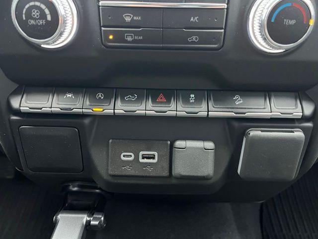 2026 GMC Sierra 1500 Crew Cab Short Box 4-Wheel Drive Pro