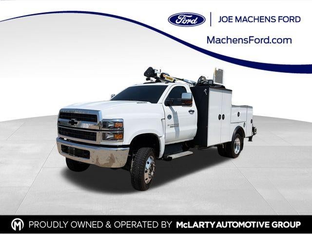 2024 Chevrolet Silverado Chassis Cab 4WD Reg Cab Work Truck