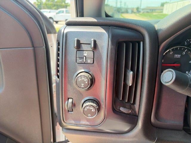 2024 Chevrolet Silverado Chassis Cab 4WD Reg Cab Work Truck