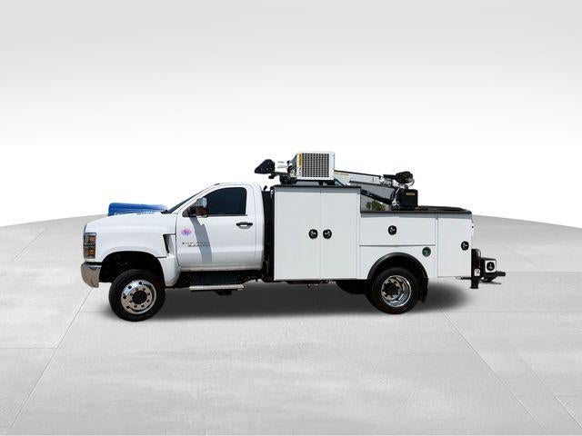2024 Chevrolet Silverado Chassis Cab 4WD Reg Cab Work Truck
