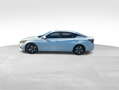 2021 Nissan Altima 2.5 SV Sedan