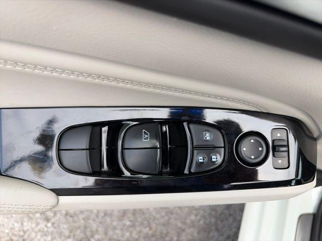 2023 Nissan Altima 2.5 SL AWD Sedan