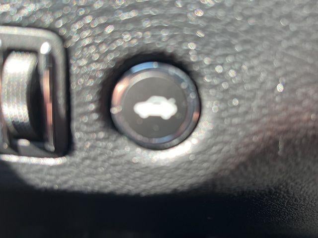 2017 Chrysler 300 Limited AWD