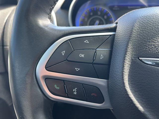 2017 Chrysler 300 Limited AWD