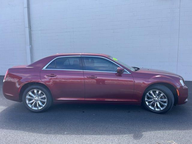 2017 Chrysler 300 Limited AWD