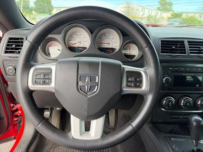 2014 Dodge Challenger 2dr Cpe SXT