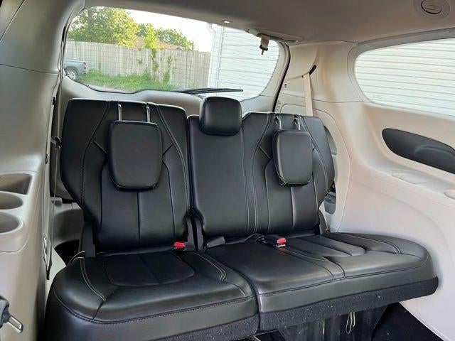2023 Chrysler Pacifica Touring L FWD