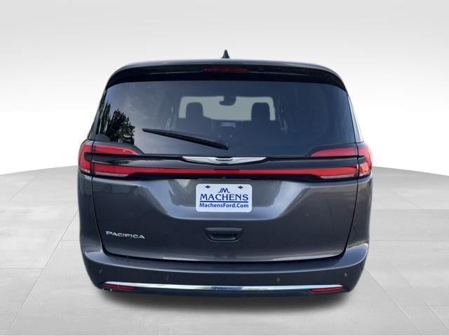 2023 Chrysler Pacifica Touring L FWD