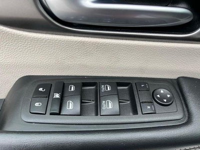 2023 Chrysler Pacifica Touring L FWD
