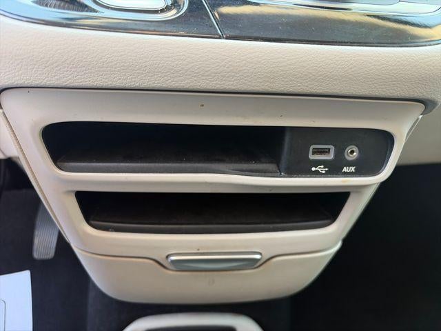 2017 Chrysler Pacifica LX FWD