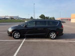 2017 Chrysler Pacifica LX FWD