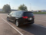 2017 Chrysler Pacifica LX FWD