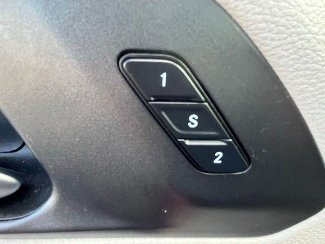 2020 Chrysler Pacifica Limited FWD