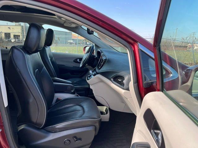 2020 Chrysler Pacifica Limited FWD