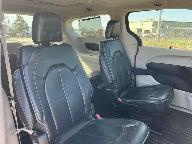 2020 Chrysler Pacifica Limited FWD