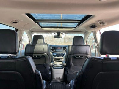 2020 Chrysler Pacifica Limited FWD