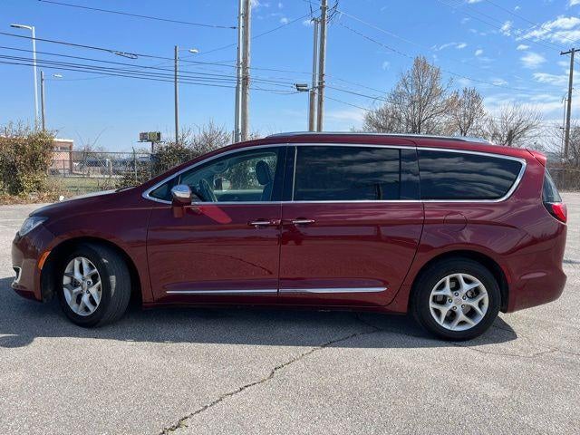 2020 Chrysler Pacifica Limited FWD