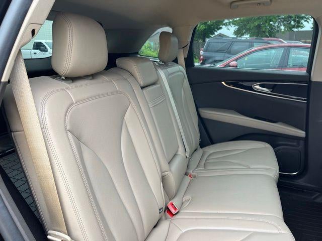 2022 Lincoln Nautilus Standard FWD