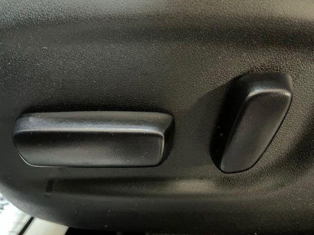 2014 Toyota RAV4 AWD 4dr Limited (Natl)