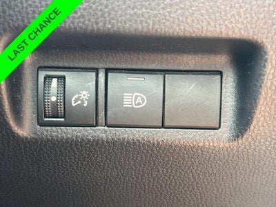 2019 Toyota RAV4 LE AWD (Natl)