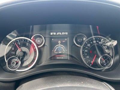 2022 RAM 3500 Tradesman 4x2 Crew Cab 8' Box