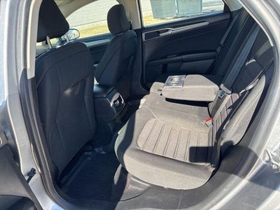 2020 Ford Fusion SE FWD