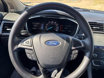 2020 Ford Fusion SE FWD