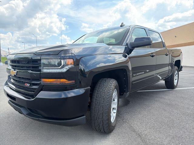 2017 Chevrolet Silverado 1500 Crew Cab Short Box 4-Wheel Drive LT Z71