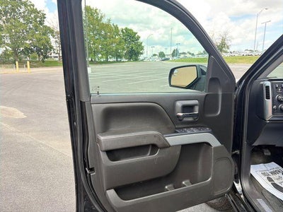 2017 Chevrolet Silverado 1500 Crew Cab Short Box 4-Wheel Drive LT Z71