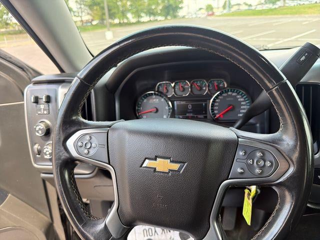 2017 Chevrolet Silverado 1500 Crew Cab Short Box 4-Wheel Drive LT Z71