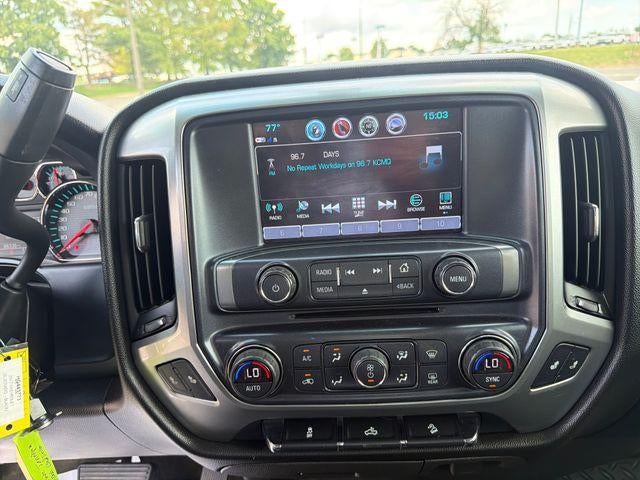 2017 Chevrolet Silverado 1500 Crew Cab Short Box 4-Wheel Drive LT Z71