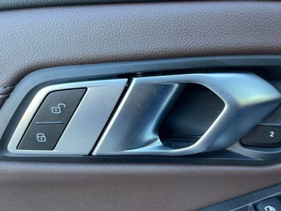 2023 BMW 330i xDrive Sedan