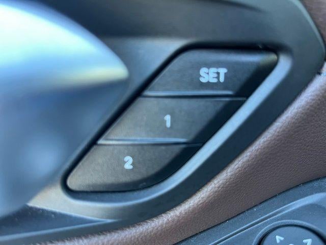 2023 BMW 330i xDrive Sedan