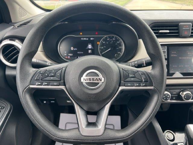 2021 Nissan Versa SV CVT