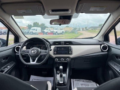 2021 Nissan Versa SV CVT