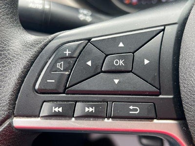 2021 Nissan Versa SV CVT